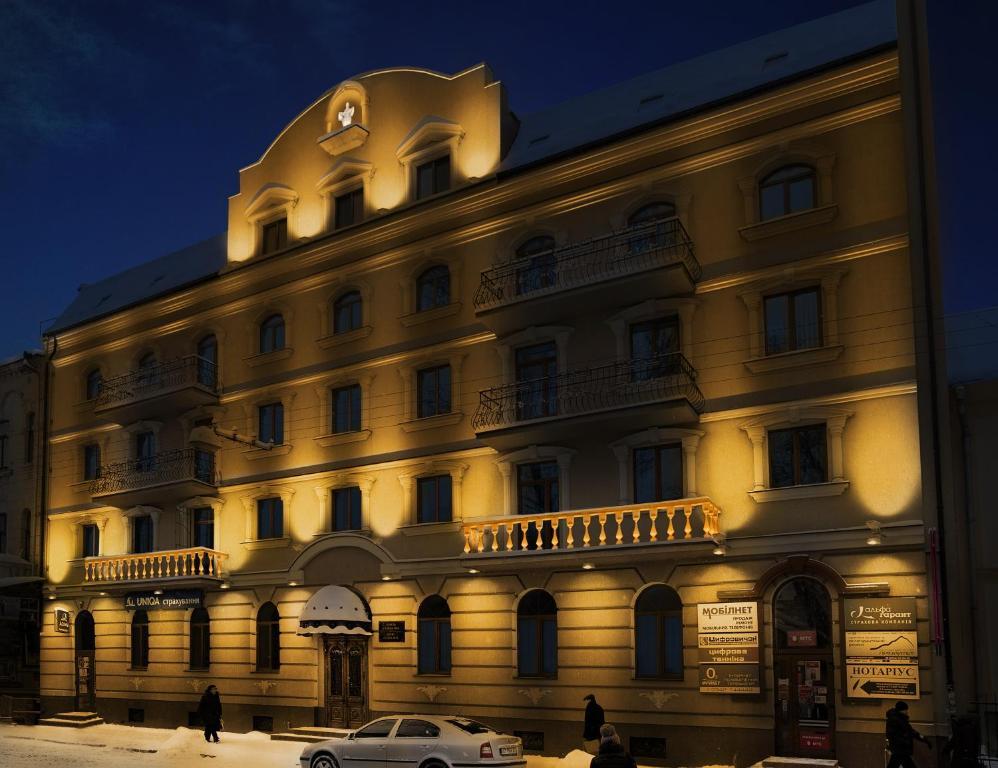 Stanislaviv Hotell Ivano-Frankivsk Eksteriør bilde