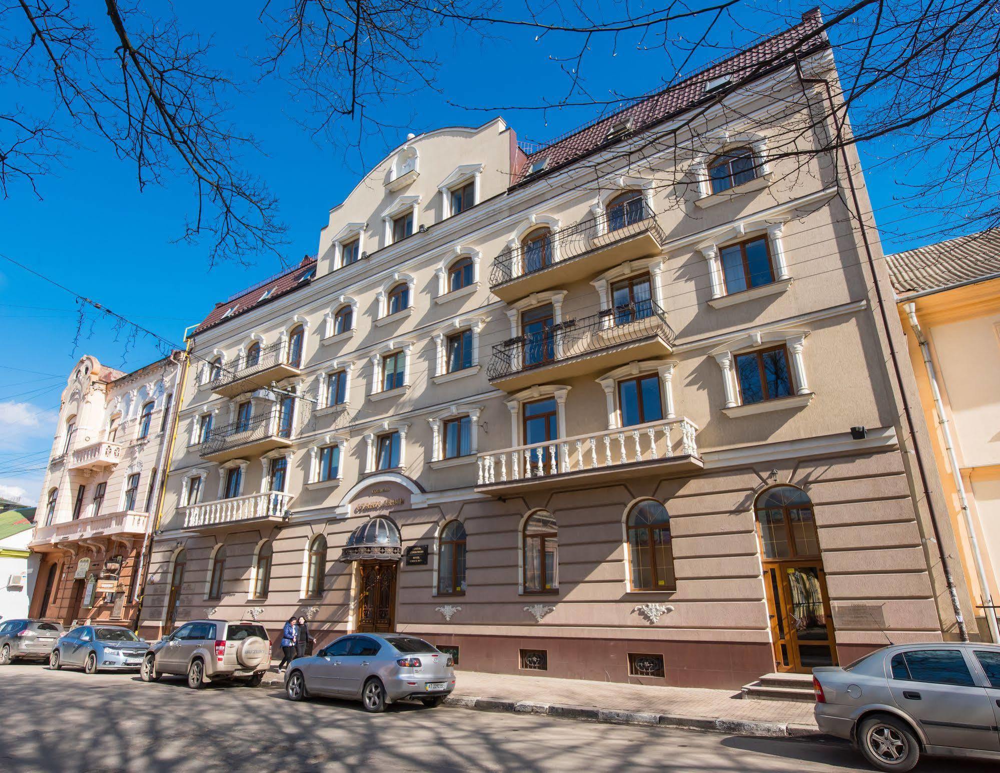 Stanislaviv Hotell Ivano-Frankivsk Eksteriør bilde